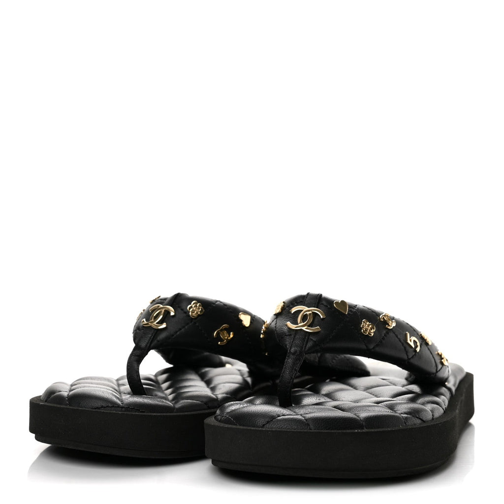 Lambskin Quilted Padded Charms Thong Sandals 38 Black