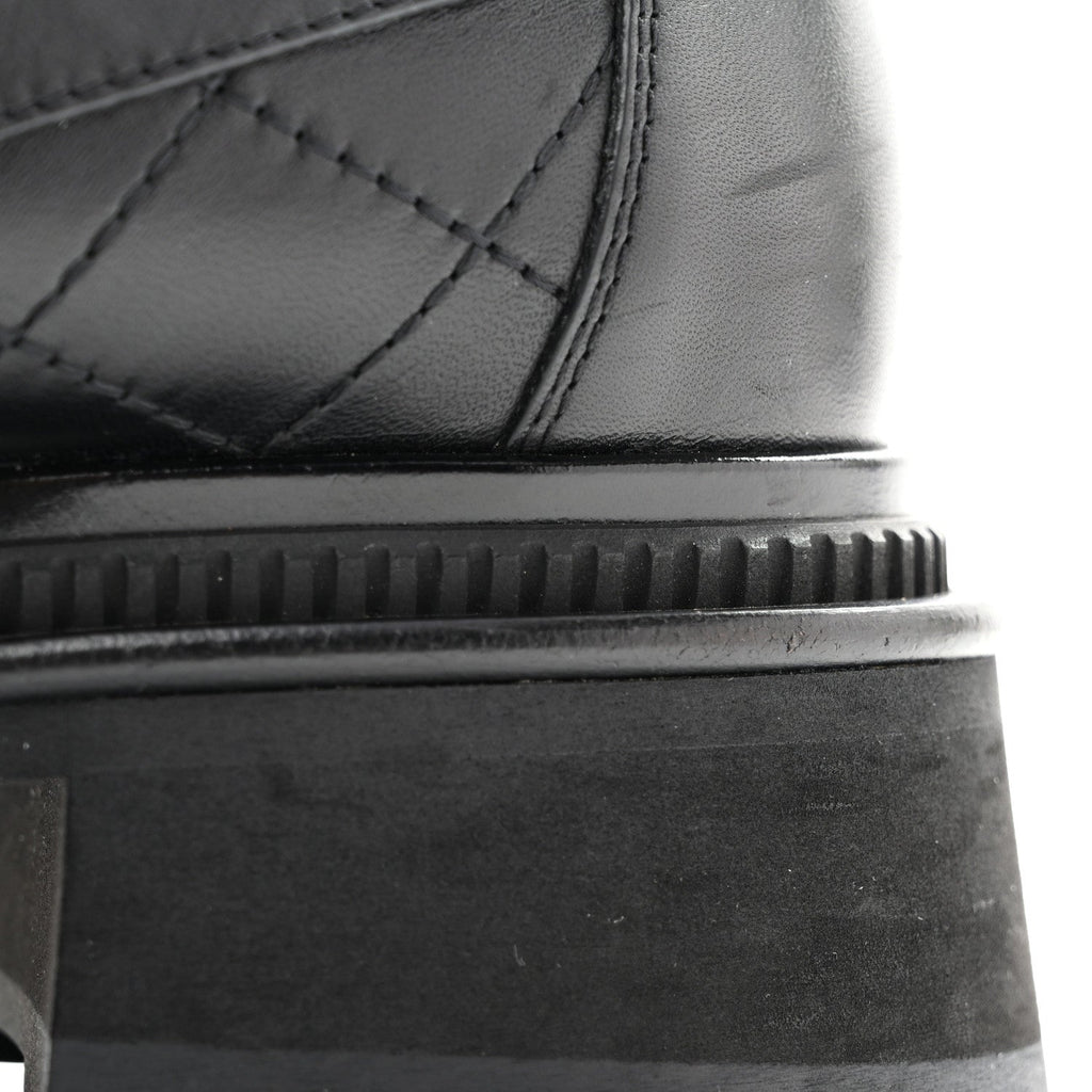 Calfskin Quilted CC Mocassin Loafers 35 Black