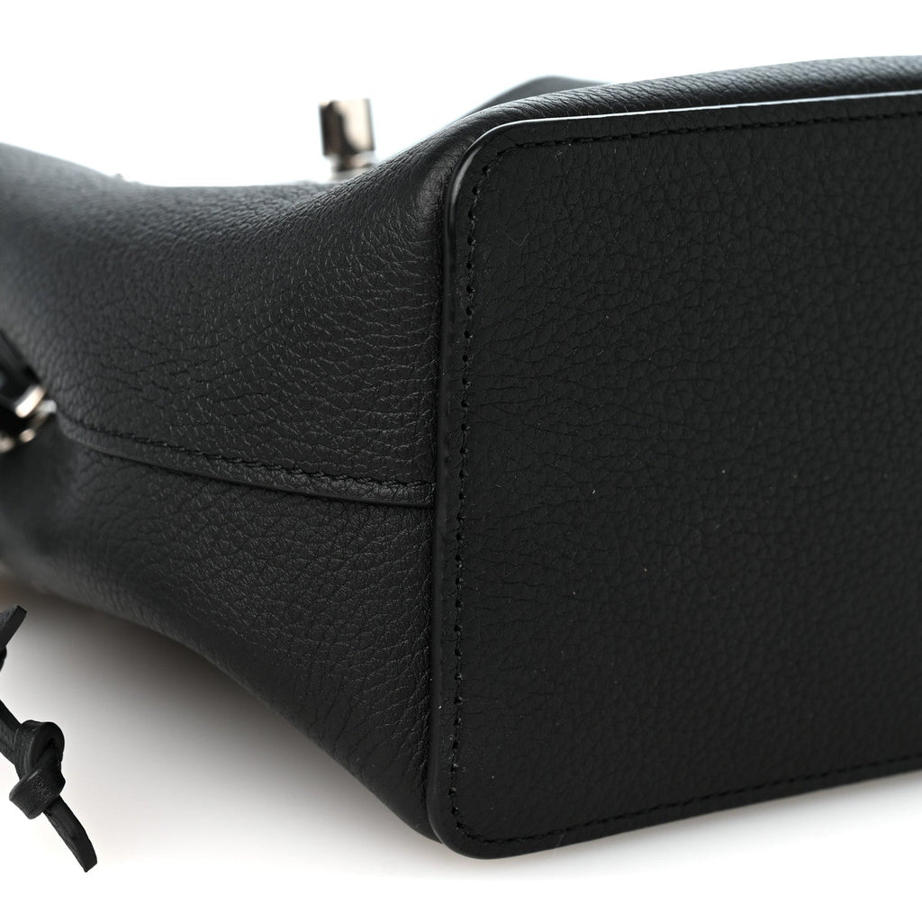 Calfskin Nano Lockme Bucket Black