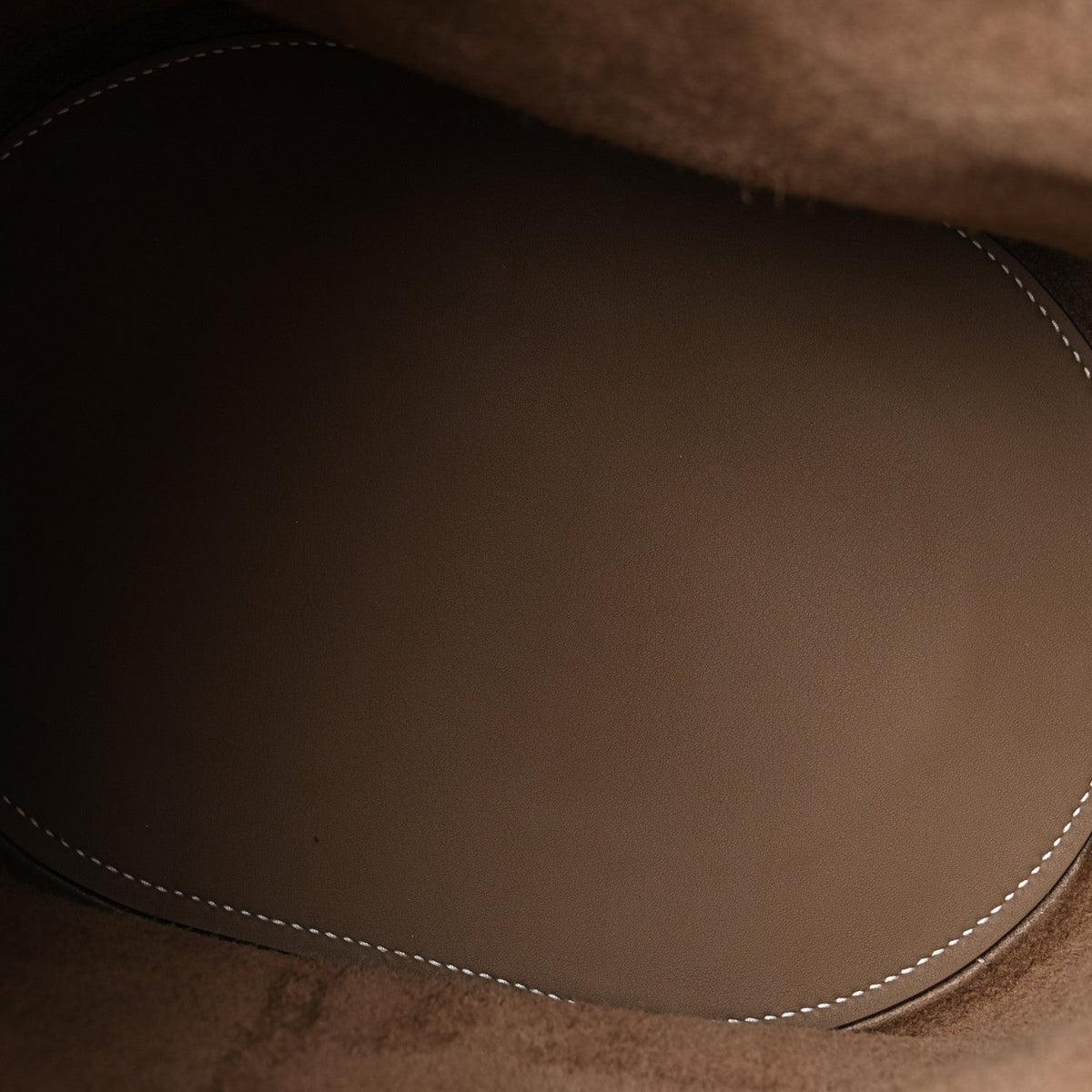 Taurillon Clemence Swift In-The-Loop 23 Bag Etoupe