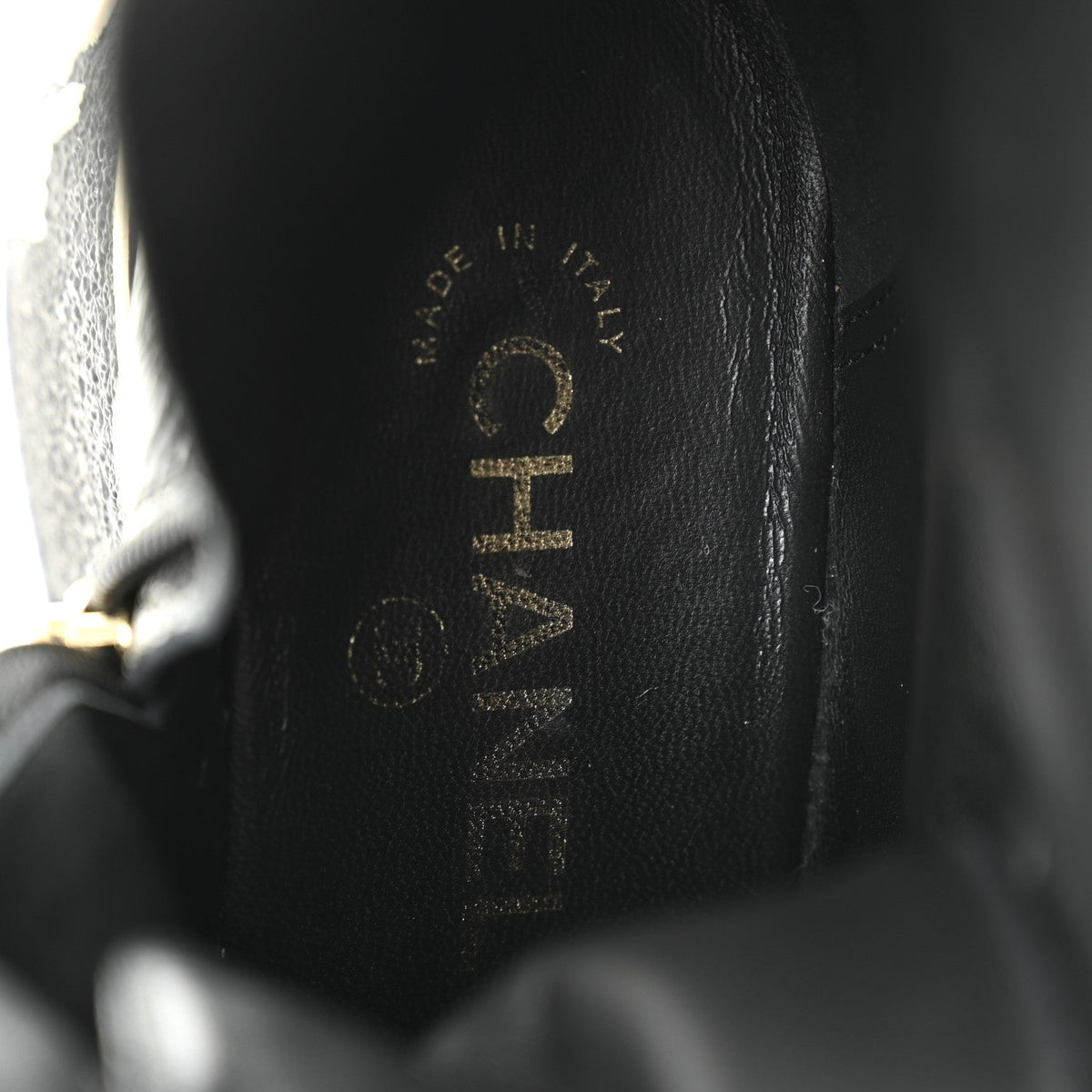 Shiny Crumpled Lambskin Lace Up Combat Boots 37 Black