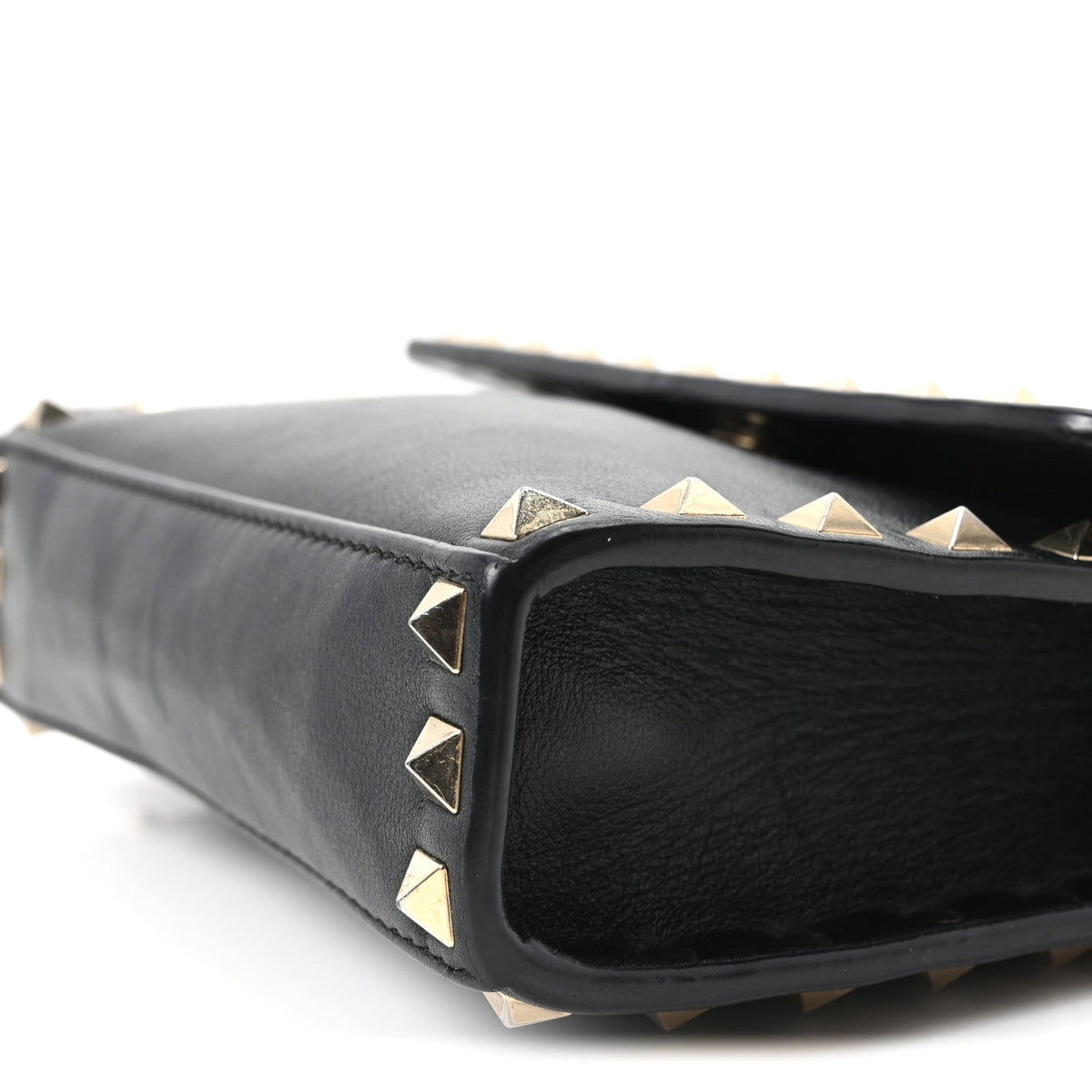 Vitello Rockstud Belt Bag Black