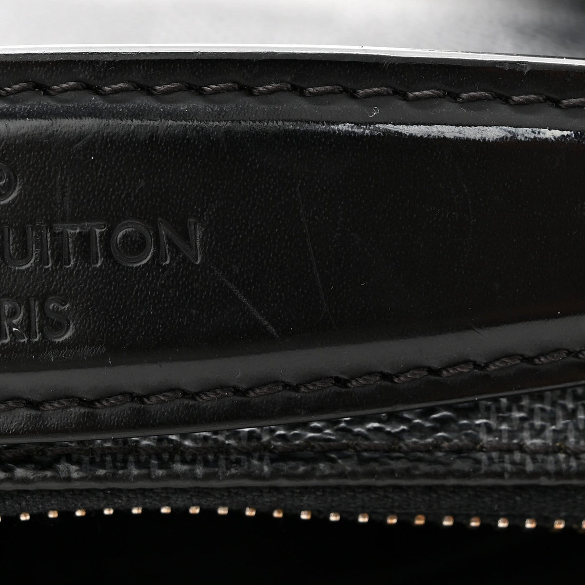 Damier Graphite Ambler