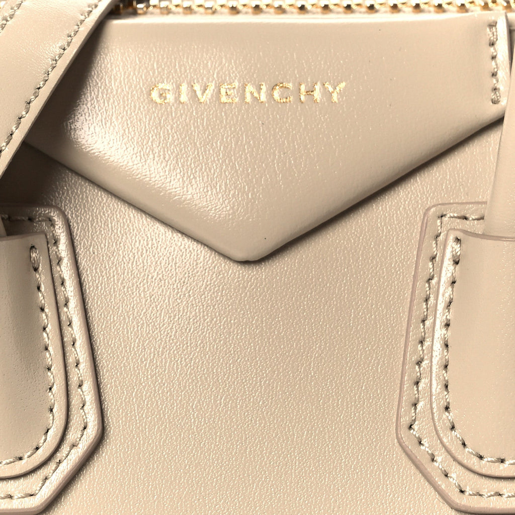 Smooth Calfskin Mini Antigona Beige Buff