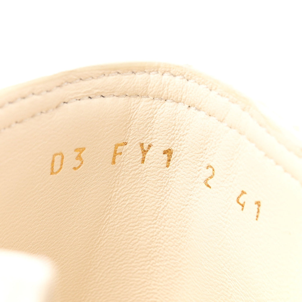 Calfskin One Stud Beatle 45mm Boots 41 Light Ivory