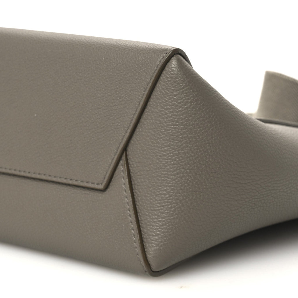 Soft Grained Calfskin Small Sangle Bucket Bag Taupe