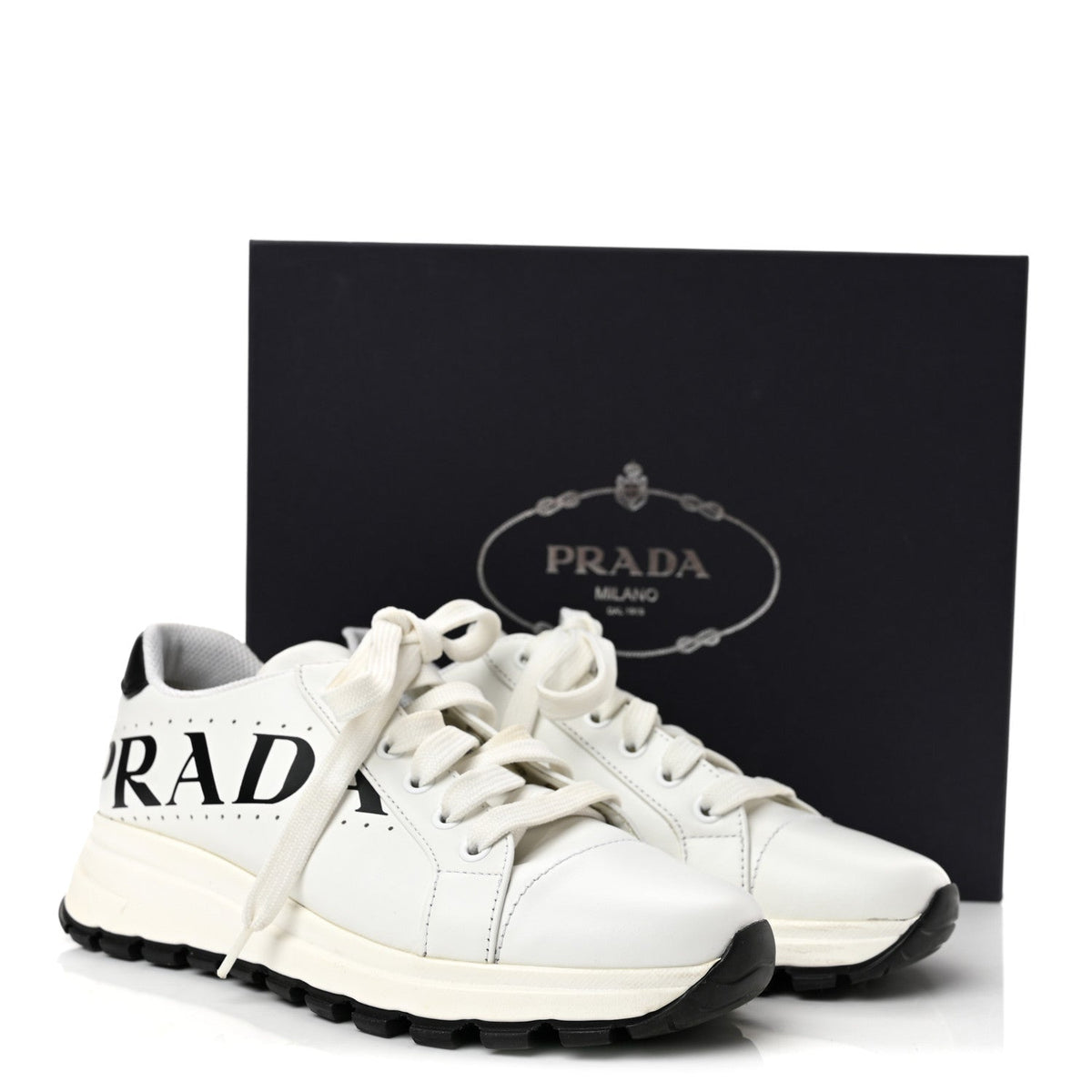Vitello Soft Logo Sneakers 36 White