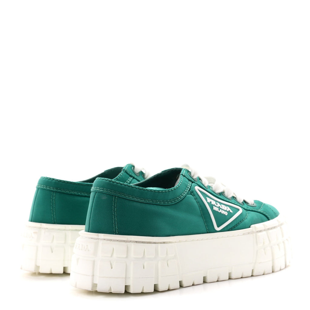 Re-Nylon Gabardine Triangle Logo Double Wheel 50mm Sneakers 35.5 Assenzio
