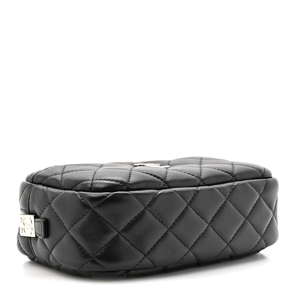 Lambskin Quilted Small Camera Case Black