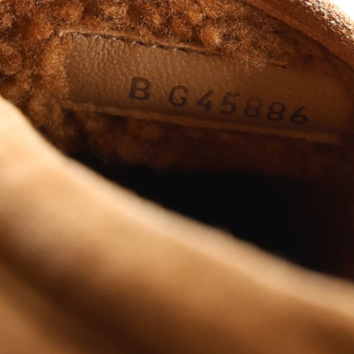 Suede Calfskin CC Loafers 38.5 Dark Beige