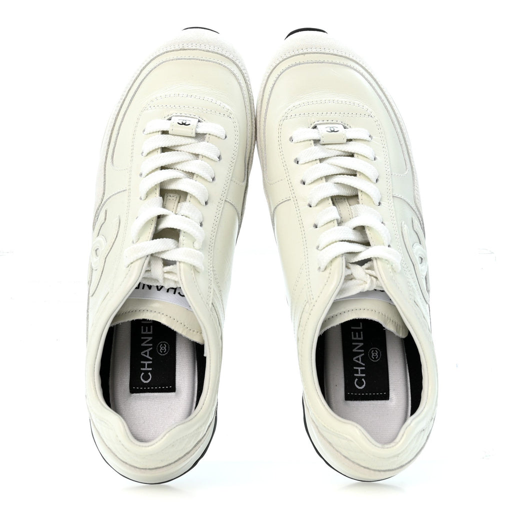 Suede Calfskin Quilted CC Sneakers 39 White Black