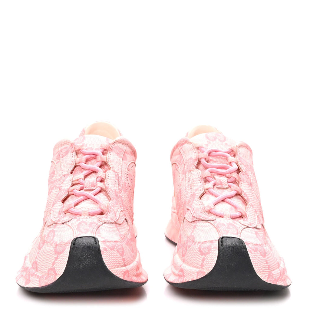 Ultralight Plume Calfskin Monogram Printed Womens Gucci Run Sneakers 39 Pale Pink