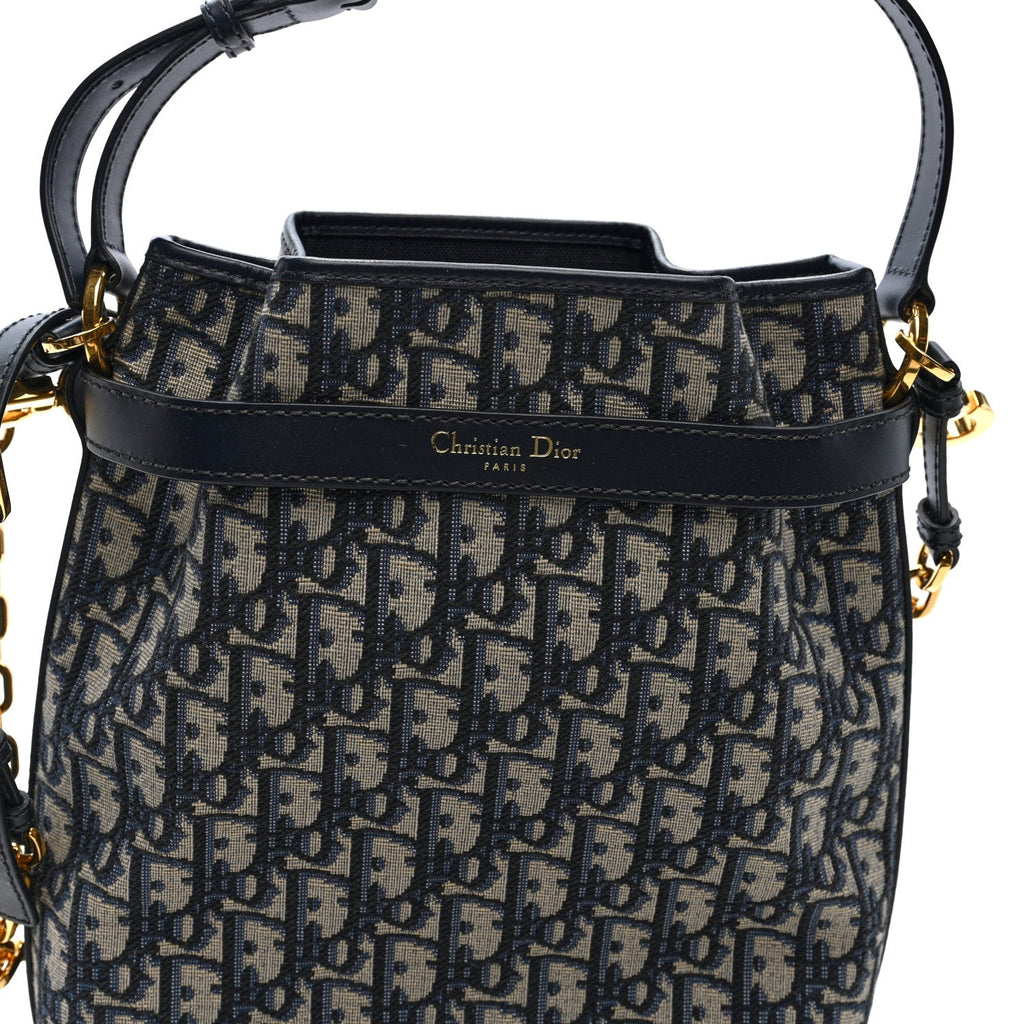 Oblique Calfskin Medium C'est Dior Bucket Bag Blue