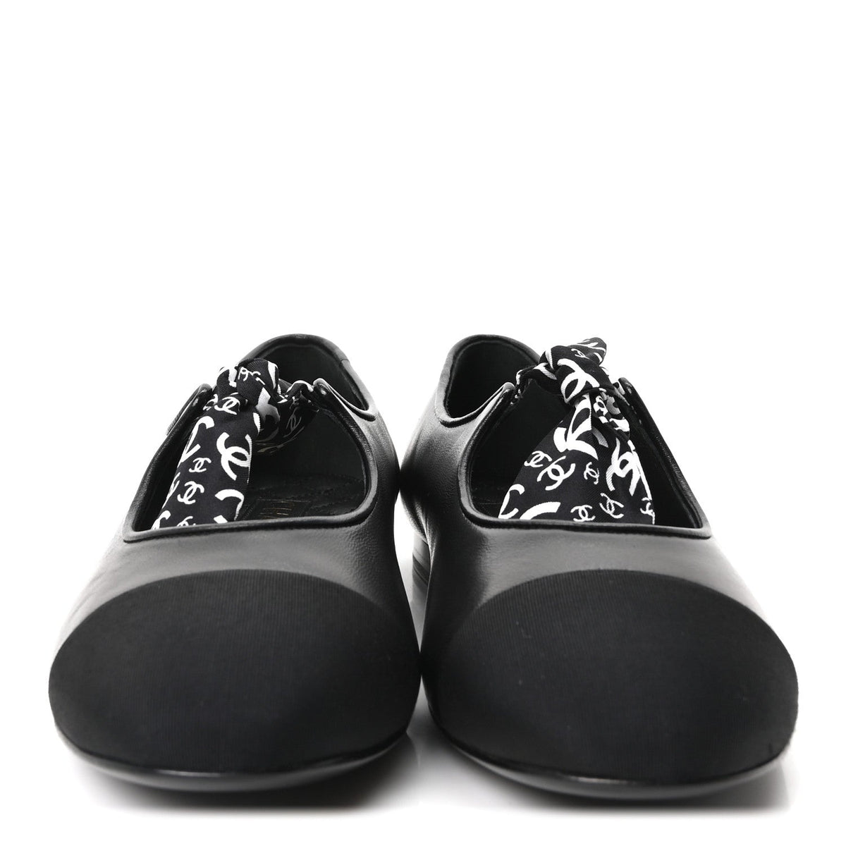 Lambskin Grosgrain Silk CC Mary Jane Flats 40 Black White