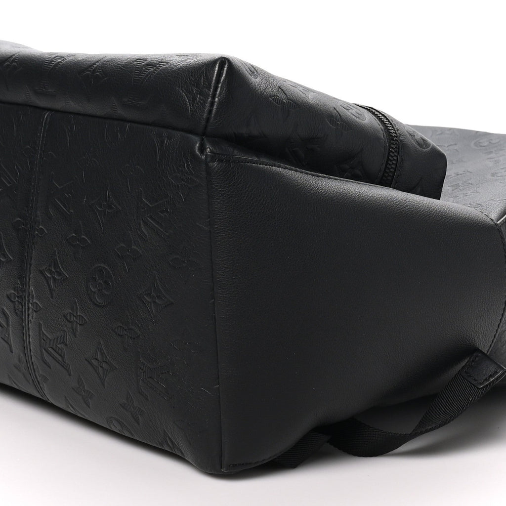 Calfskin Shadow Monogram Discovery Backpack PM Black