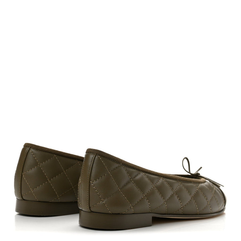Lambskin Quilted CC Cap Toe Ballerina Flats 35.5 Dark Khaki