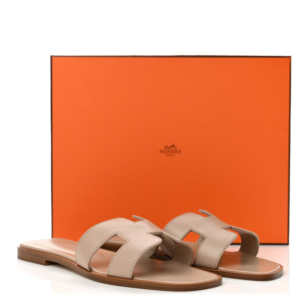 Box Calfskin Oran Sandals 37.5 Camel