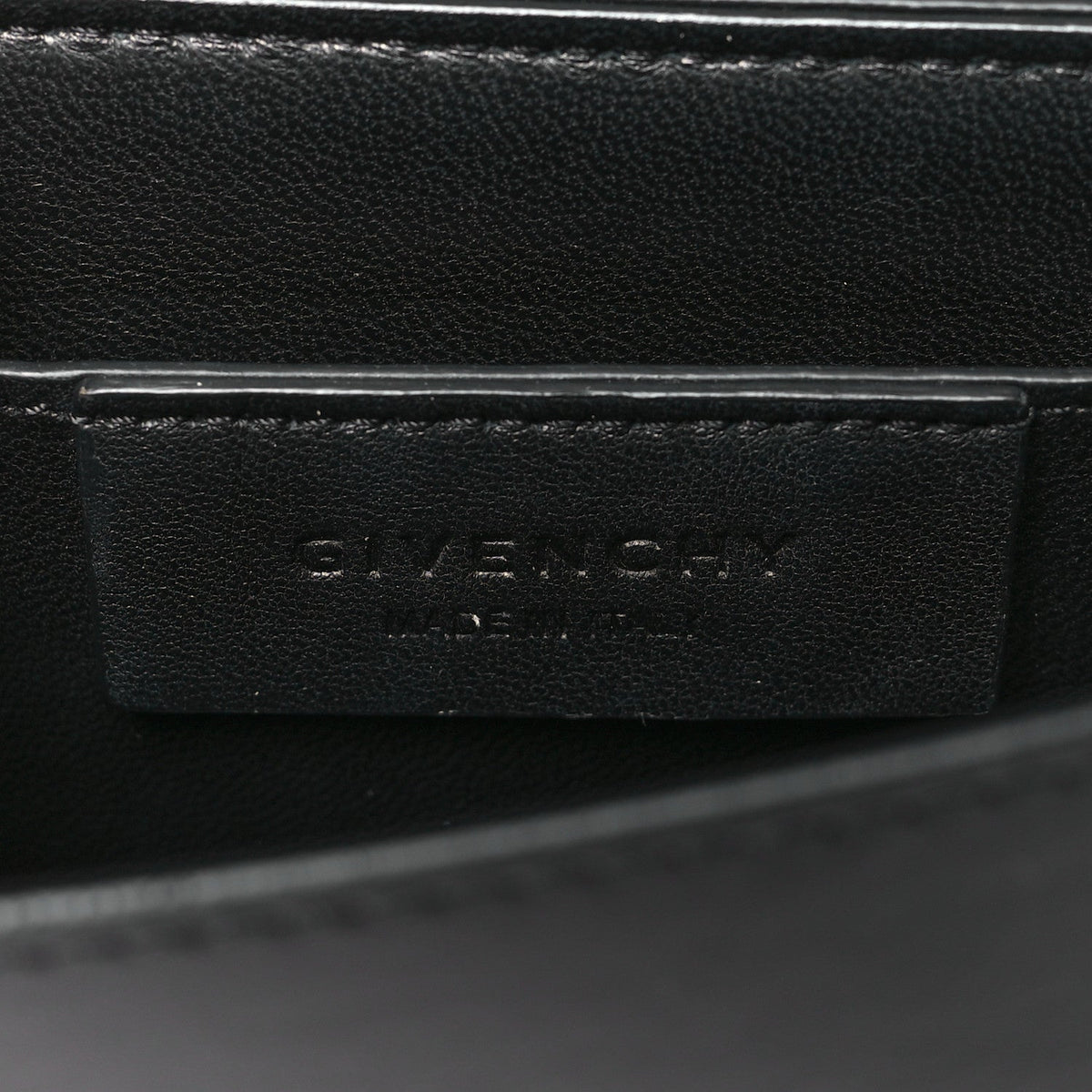 Calfskin Bow Cut Chain Wallet Black