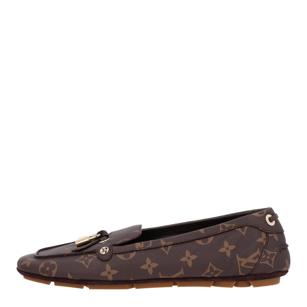 Monogram Grained Calfskin Flore Car Loafers 40 Cacao Brown