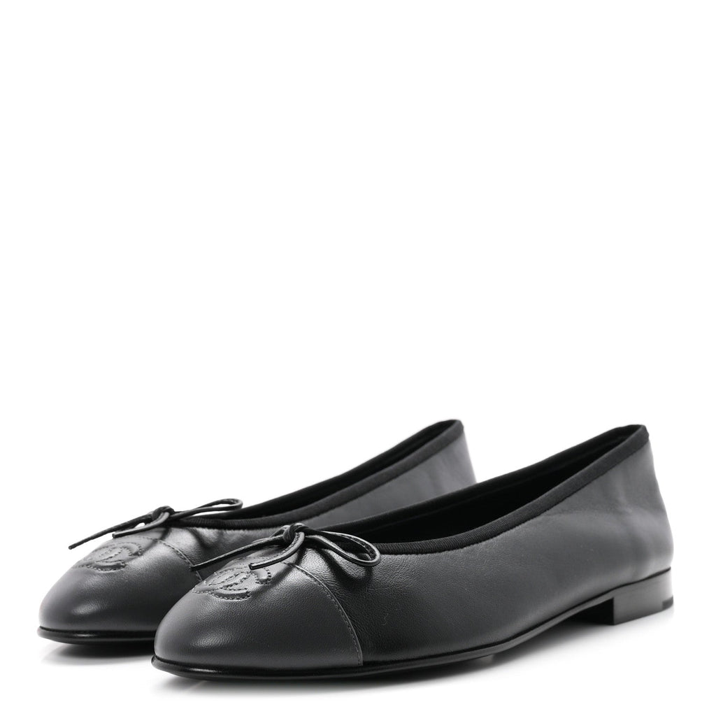 Lambskin CC Cap Toe Ballerina Flats 38.5 Black Dark Grey