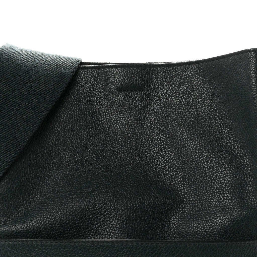 Soft Grained Calfskin Sangle Bucket Bag Amazone