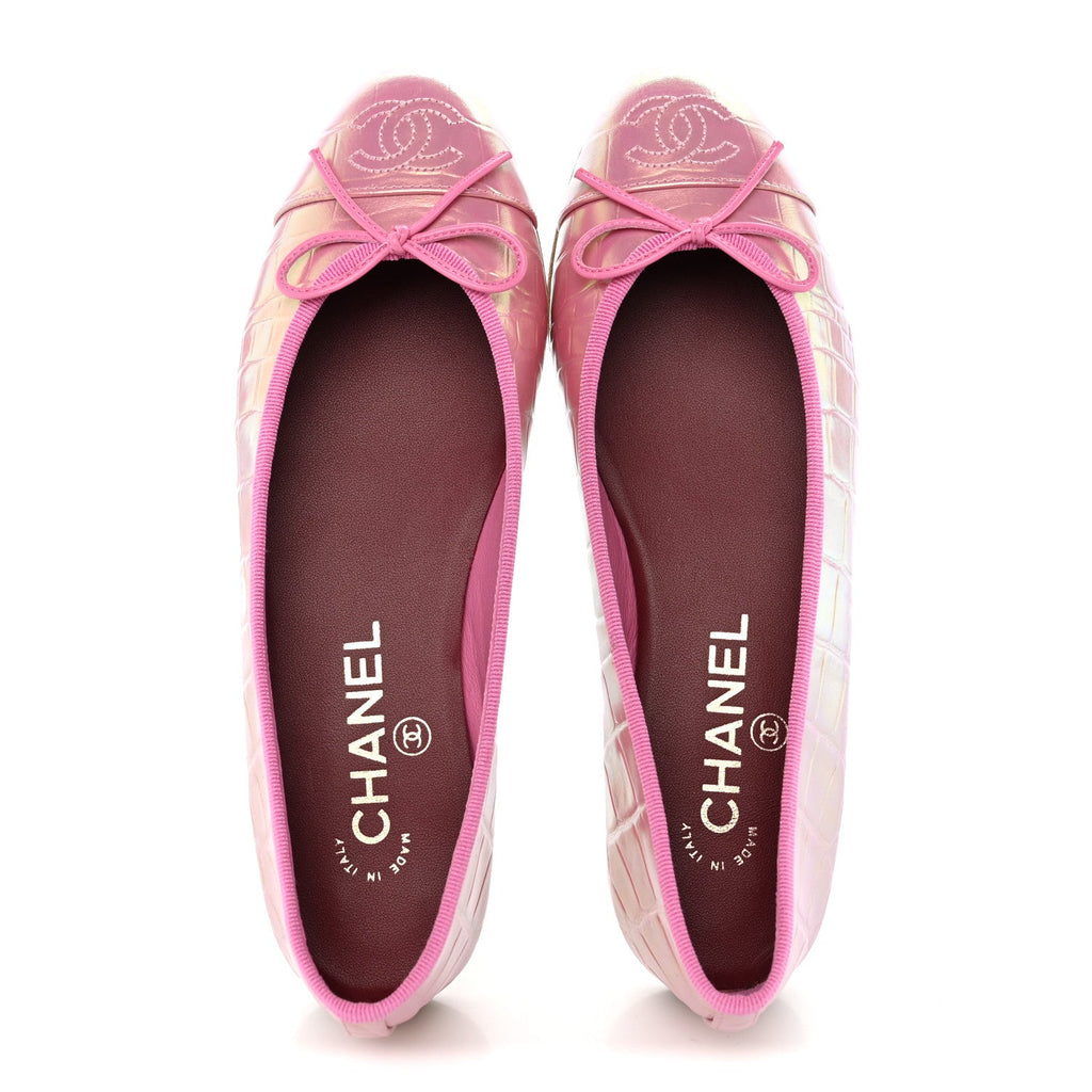 Iridescent Calfskin Crocodile Embossed Ballerina Flats  35.5 Pink