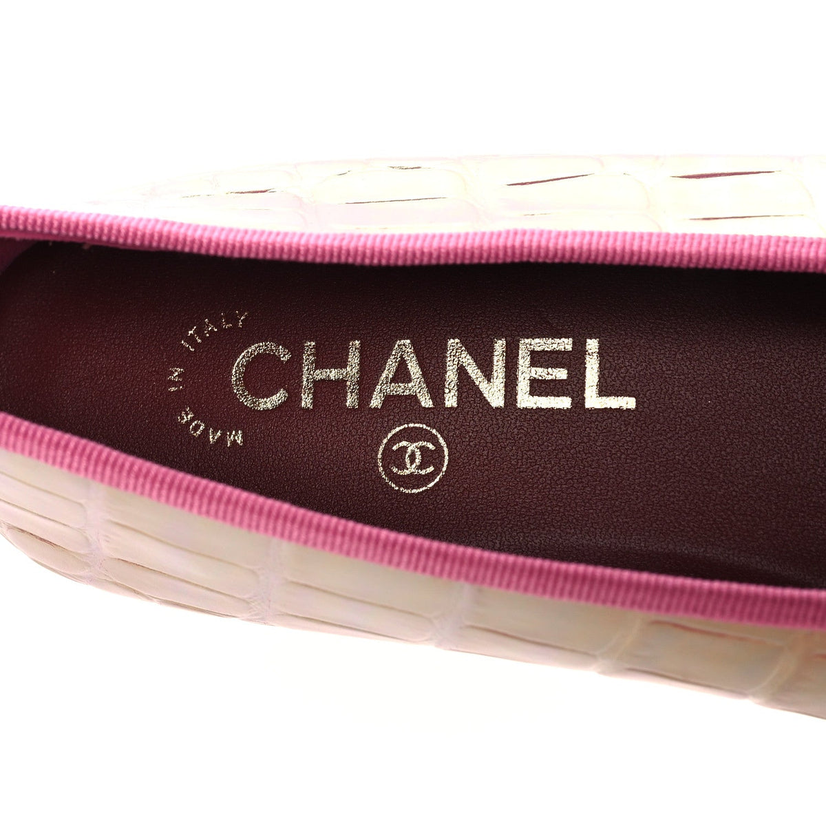 Iridescent Calfskin Crocodile Embossed Ballerina Flats 40 Pink