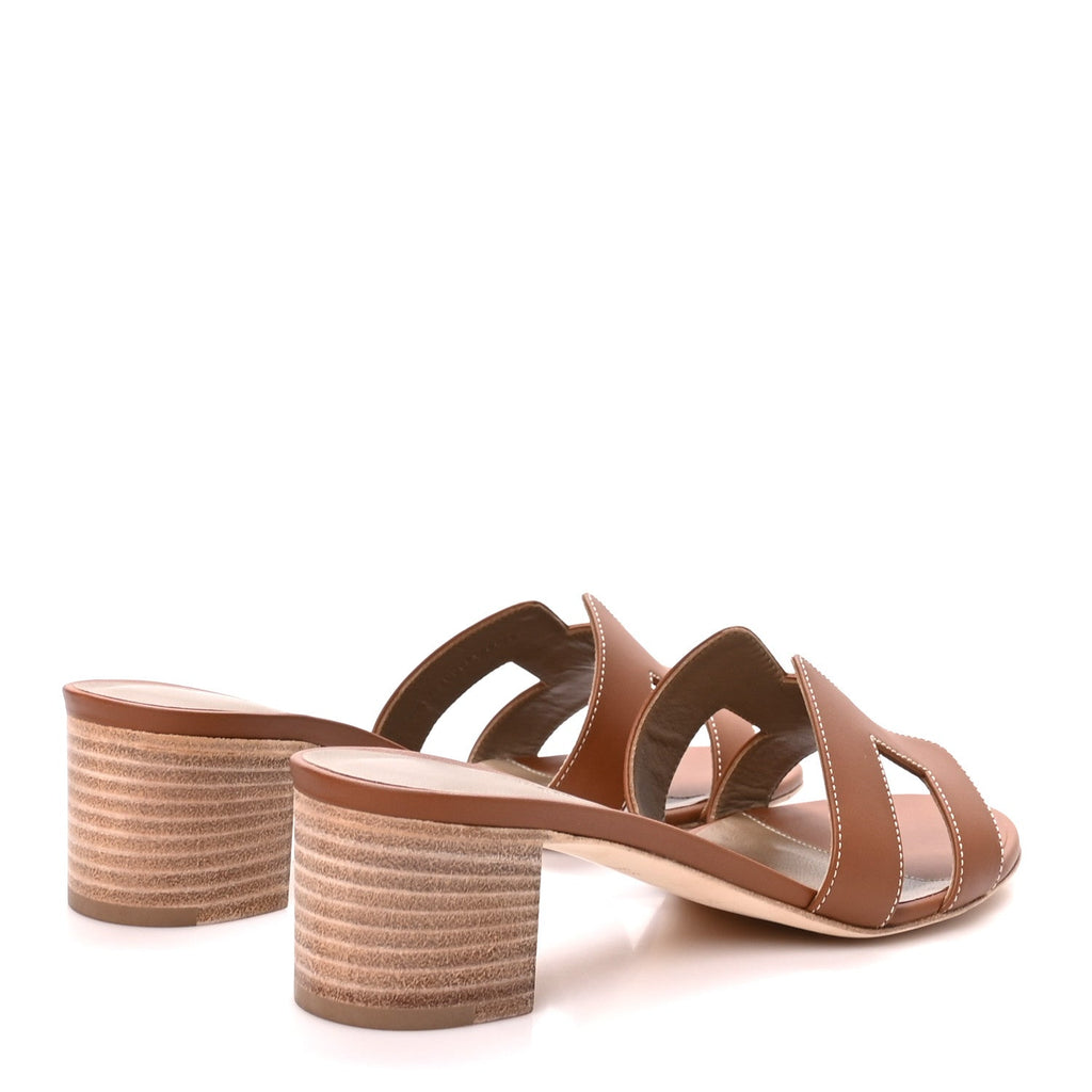 Calfskin Oasis Sandals 40 Gold