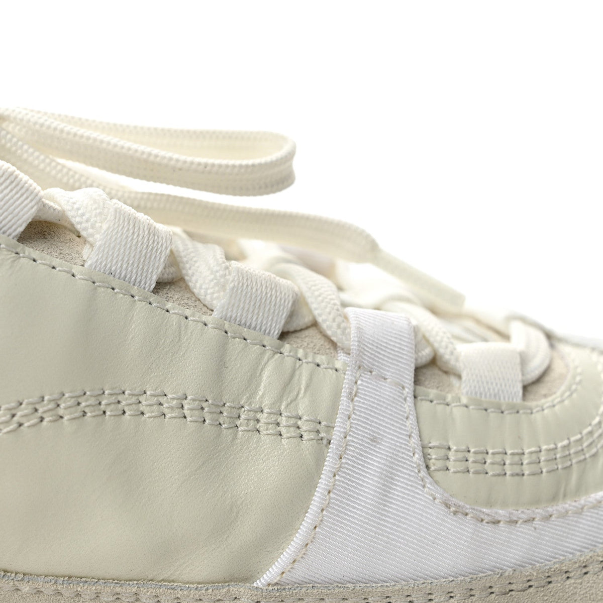 Suede Calfskin Womens CC Sneakers 39 White Black