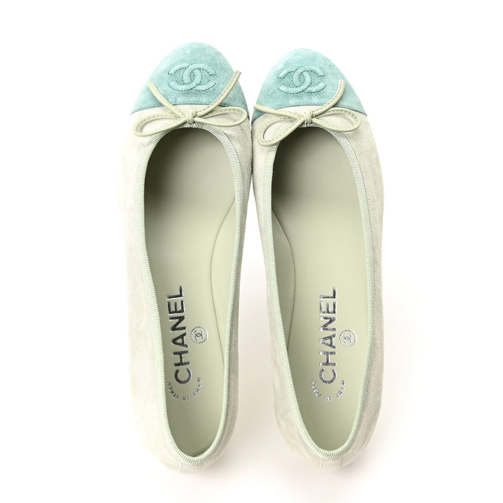 Suede Calfskin Cap Toe CC Ballerina Flats 38 Light Green