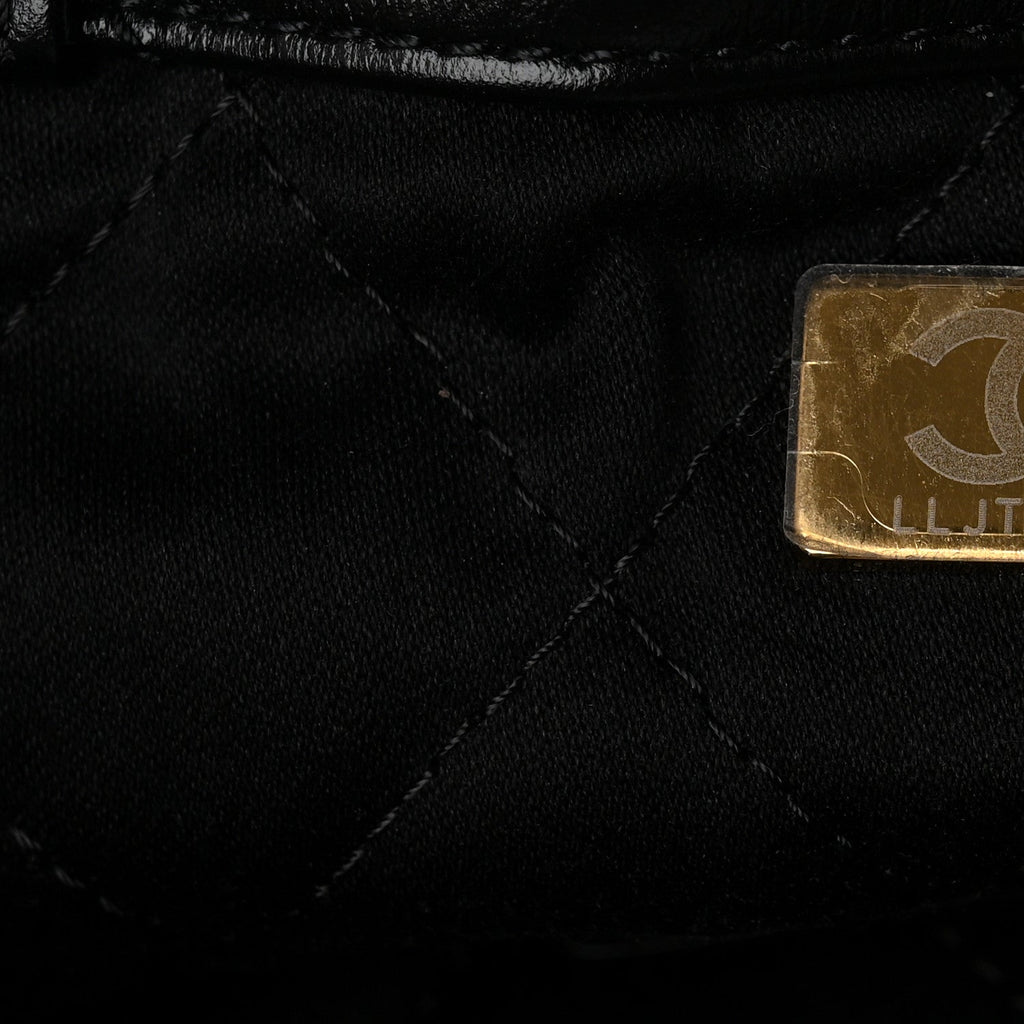 Shiny Calfskin Quilted Chanel 22 Backpack Black