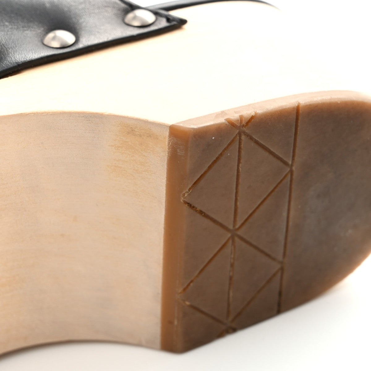 Natural Calfskin Metal Triangle Logo 45mm Clogs 40 Black Sabbia