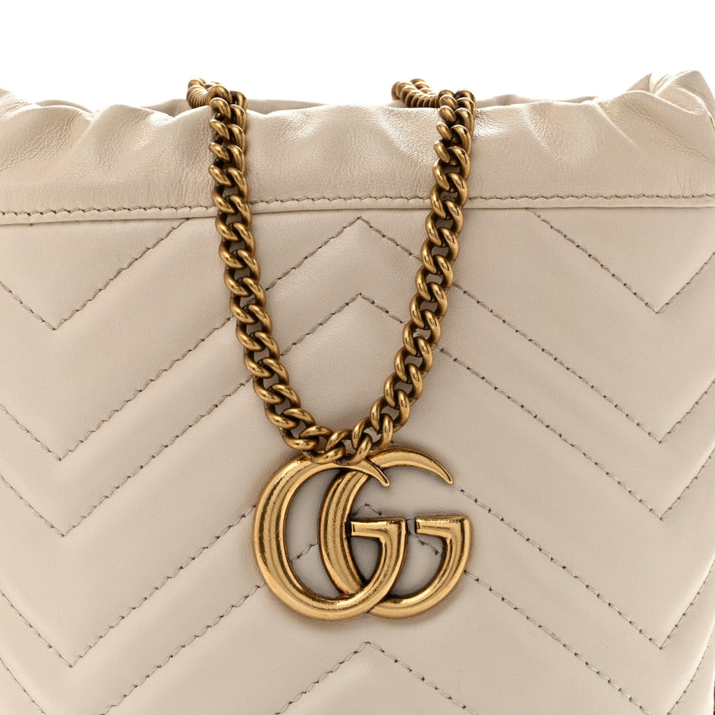 Calfskin Matelasse Mini GG Marmont 2.0 Bucket Bag White