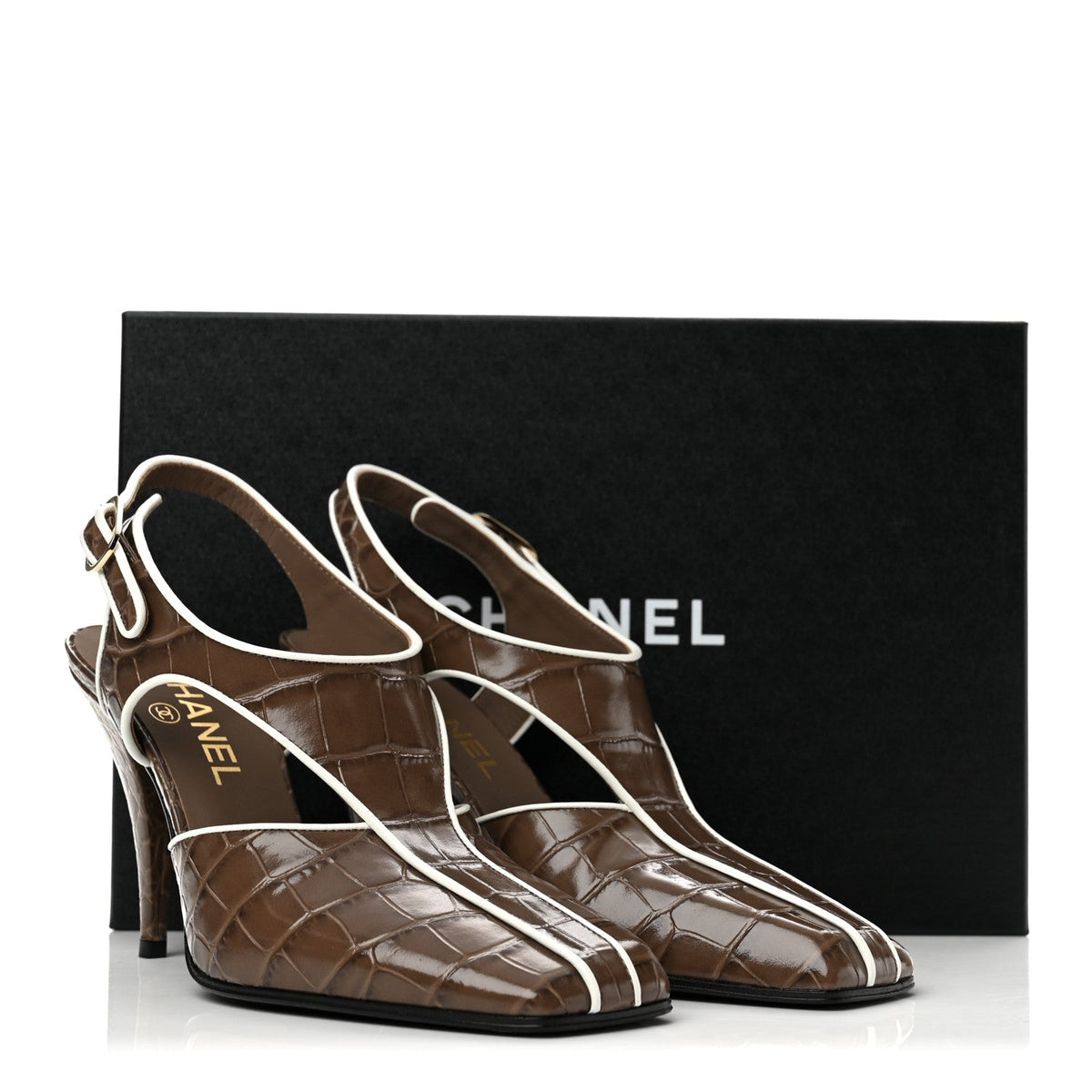 Patent Calfskin Crocodile Embossed CC Slingback Pumps 37.5 Brown White