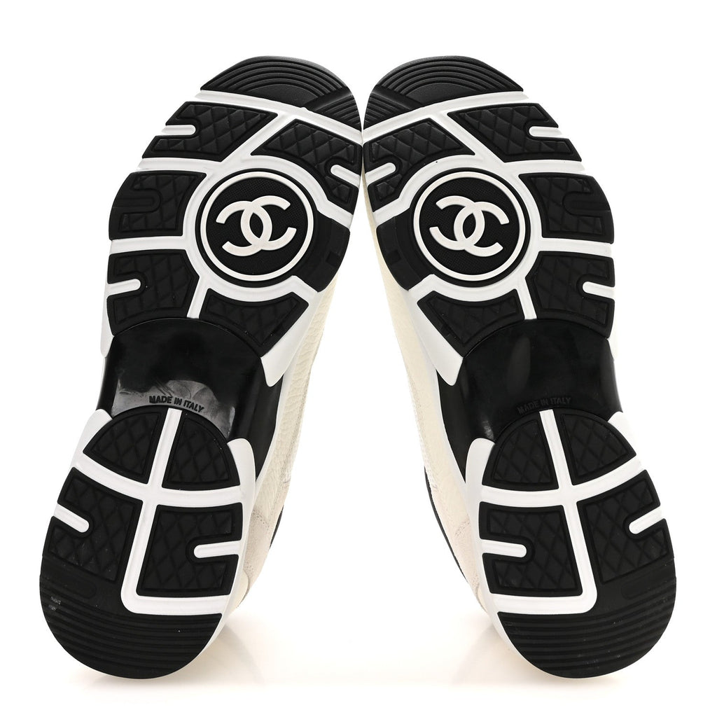 Mesh Suede Calfskin Grained Calfskin Womens CC Sneakers 40.5 White Black