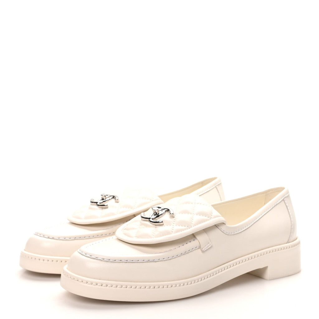 Lambskin Quilted CC Turnlock Loafers 40 White