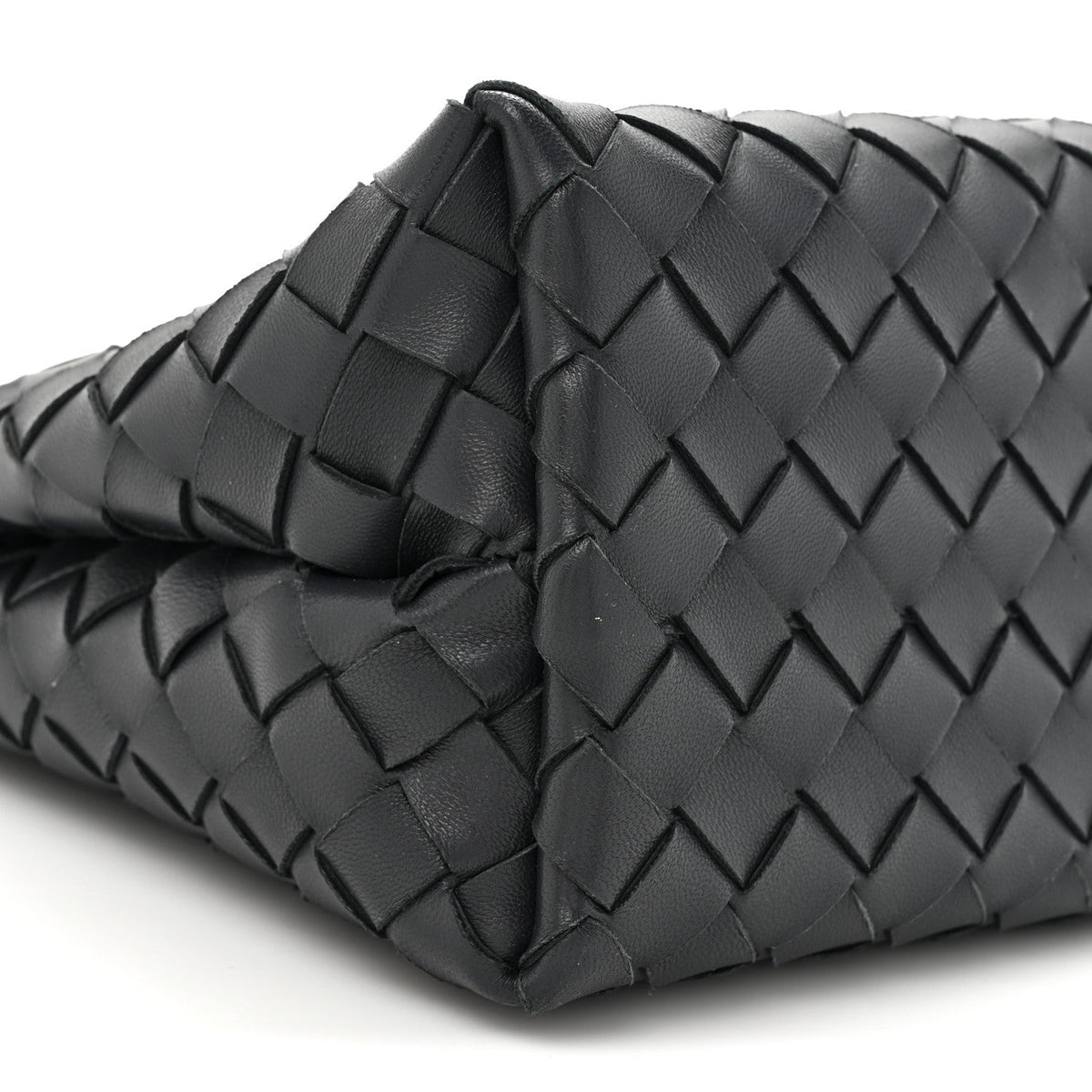 Nappa Intrecciato Small Andiamo With Chain Shoulder Bag Nocturnal