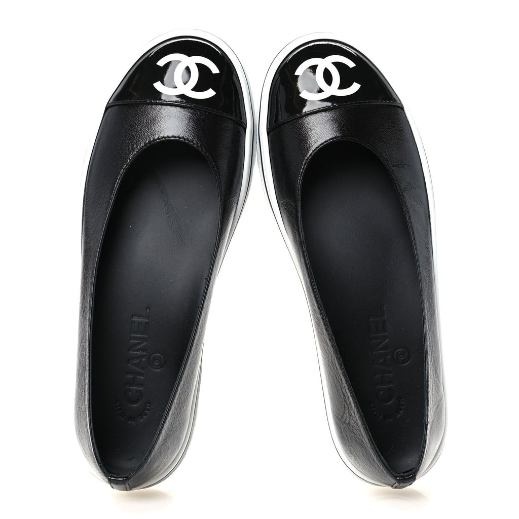 Crumpled Shiny Lambskin Patent Calfskin CC Ballet Flats 37.5 Black