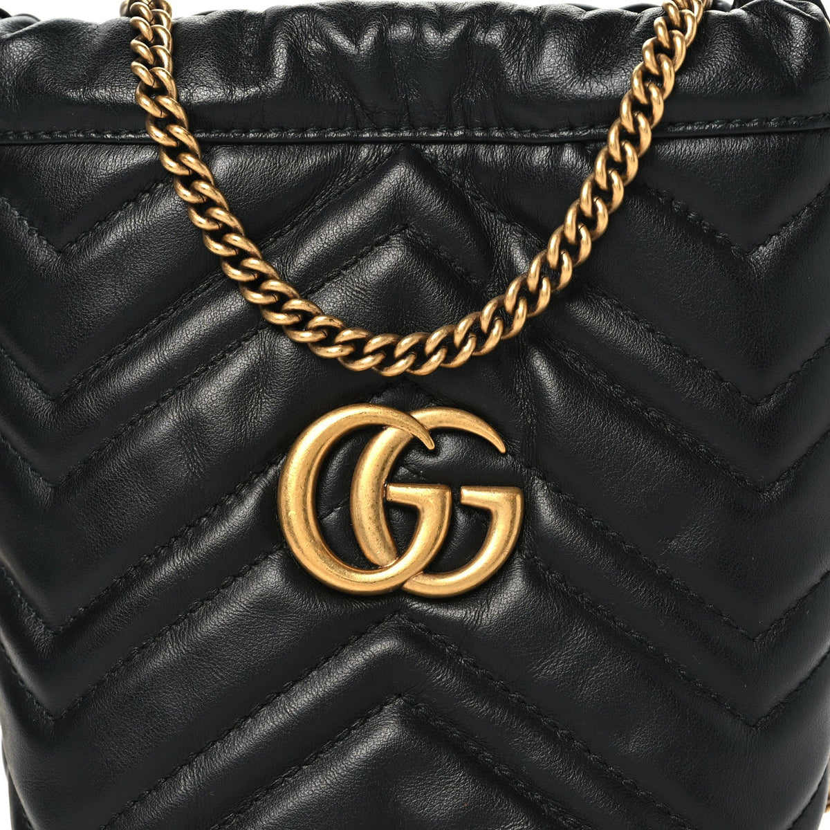 Calfskin Matelasse Mini GG Marmont 2.0 Bucket Bag Black
