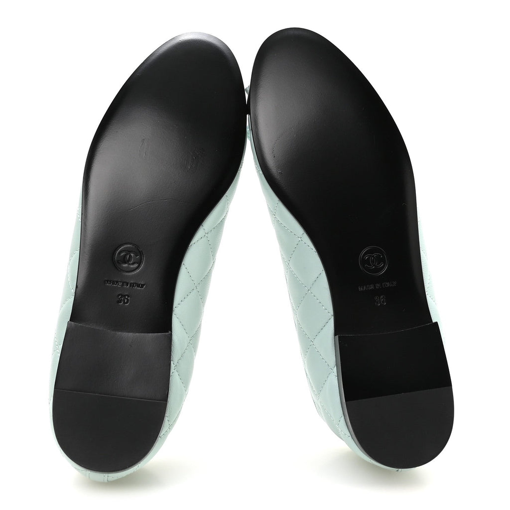 Lambskin Quilted CC Cap Toe Ballerina Flats 36 Light Blue Black