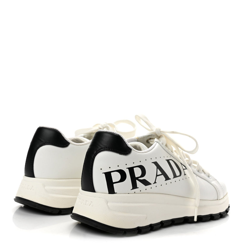 Vitello Soft Logo Sneakers 36 White