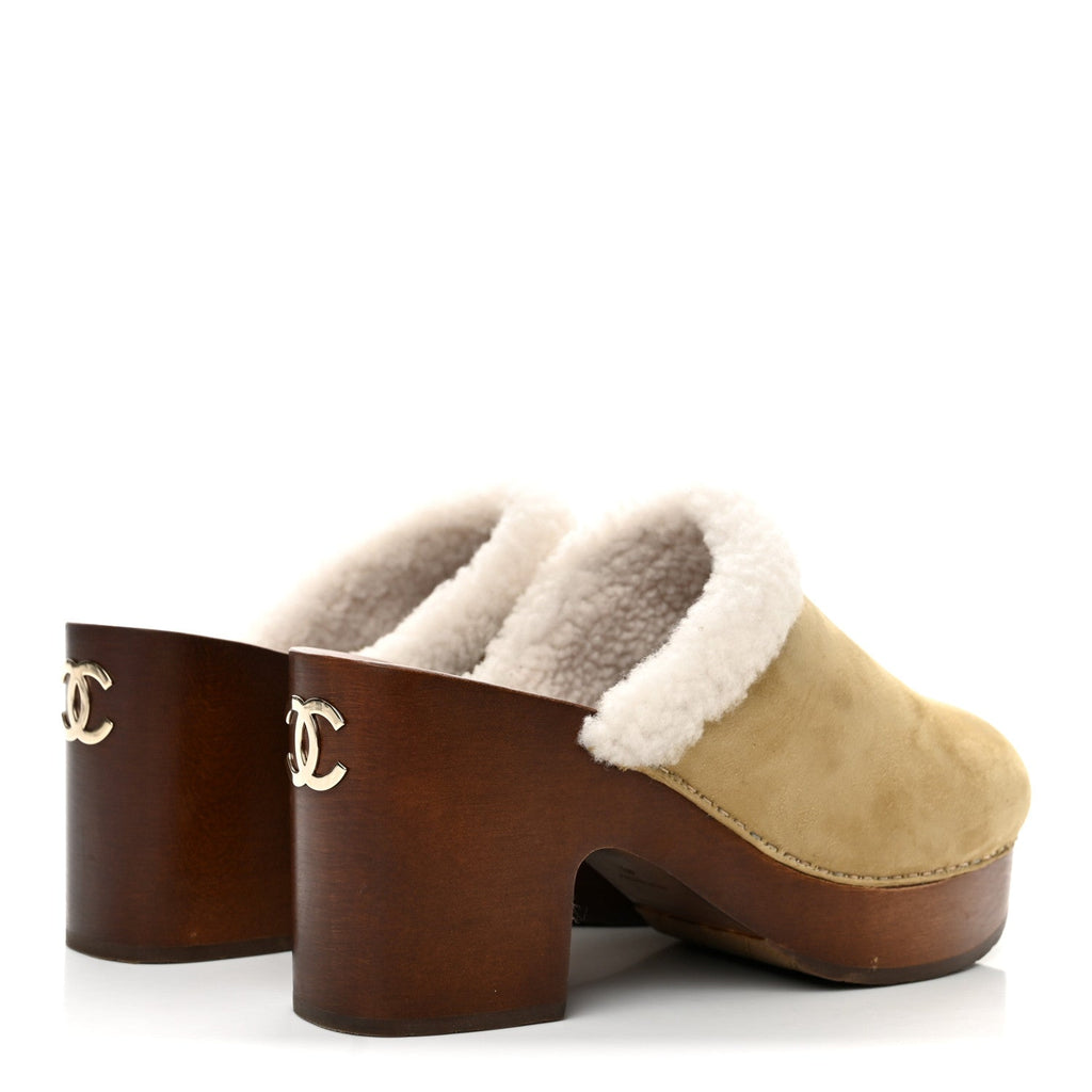 Suede Shearling CC Clogs 40 Beige