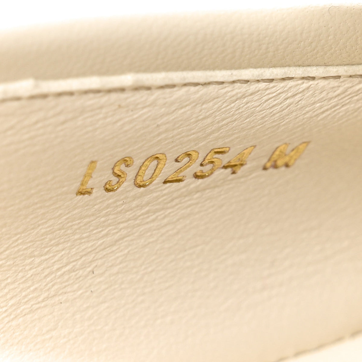Lambskin Soho Flat Loafer 40 Ecru White